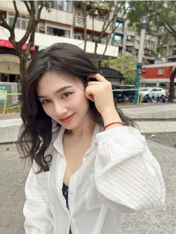 韵韵的第一张照片--孝感相亲服务中心