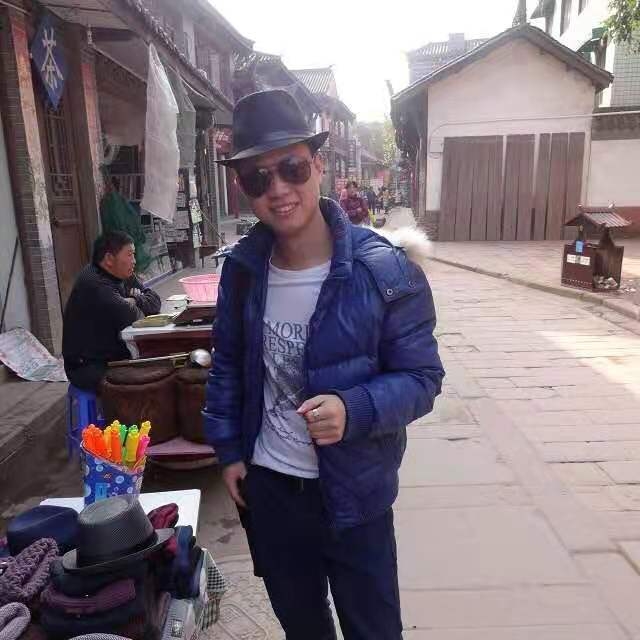 橙光的第一张照片--孝感相亲服务中心