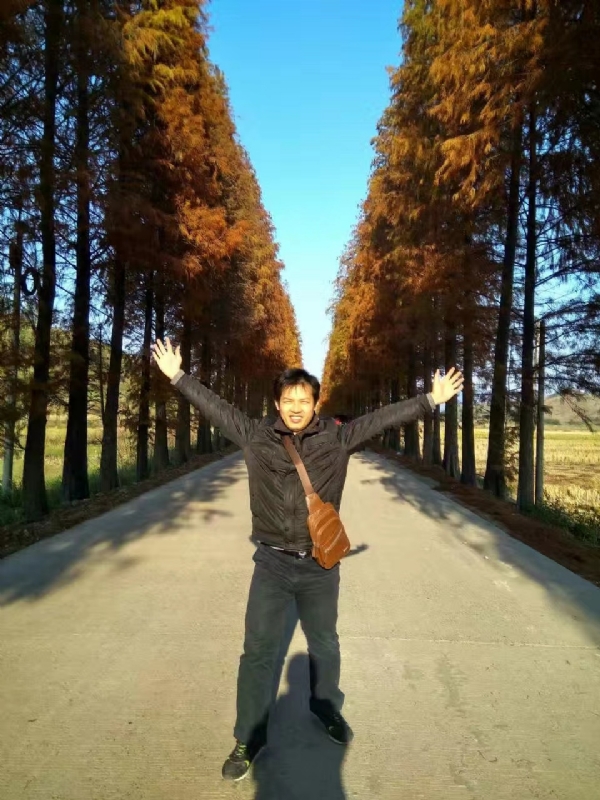 朱相平的第一张照片--孝感相亲服务中心