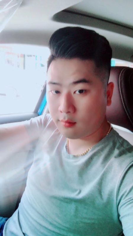 爱吃冰西瓜的猪的第一张照片--孝感相亲服务中心
