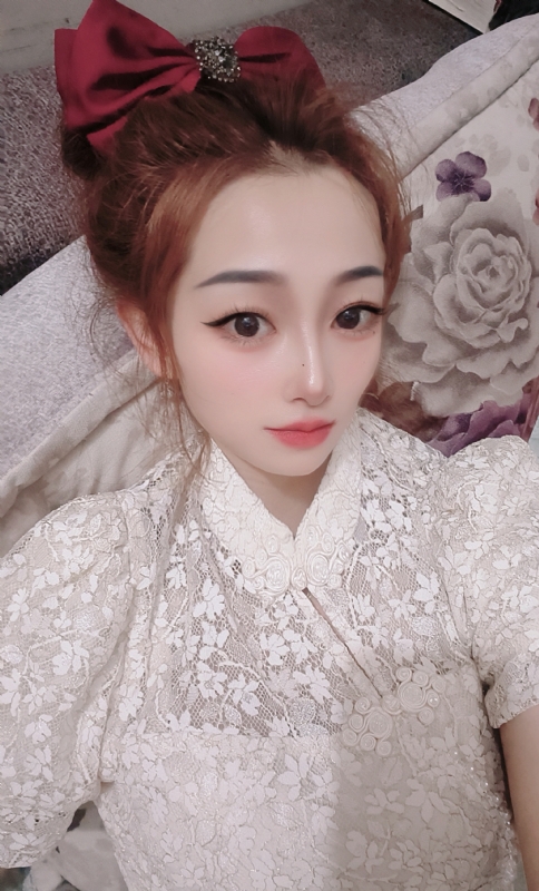 有缘千里来相会的第一张照片--孝感相亲服务中心
