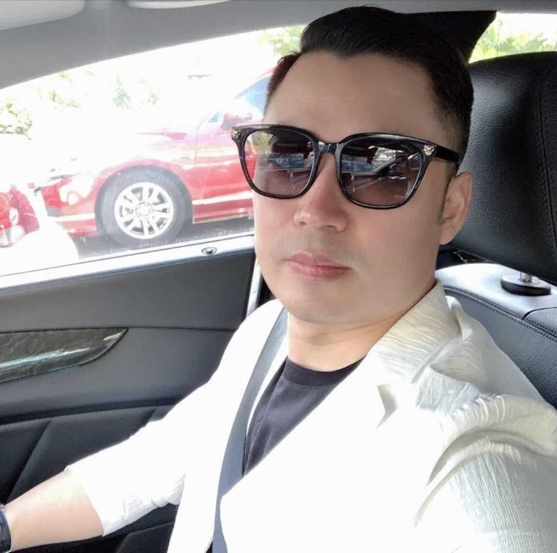 佳缘的第一张照片--孝感相亲服务中心