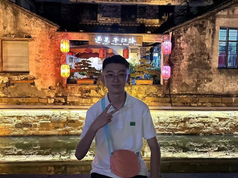 李四的第一张照片--孝感相亲服务中心