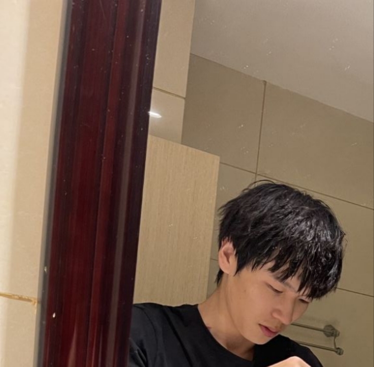 无眠的第一张照片--孝感相亲服务中心