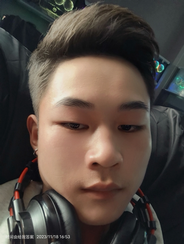 烦烦的小林的第一张照片--孝感相亲服务中心