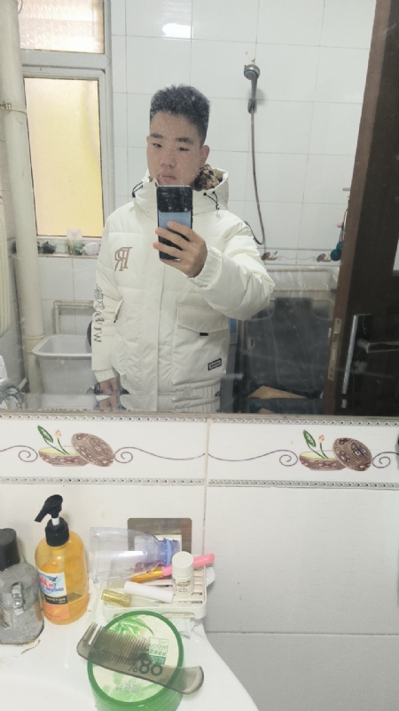 小李的第一张照片--孝感相亲服务中心