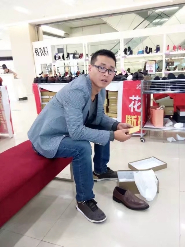 借我你的手的第一张照片--孝感相亲服务中心