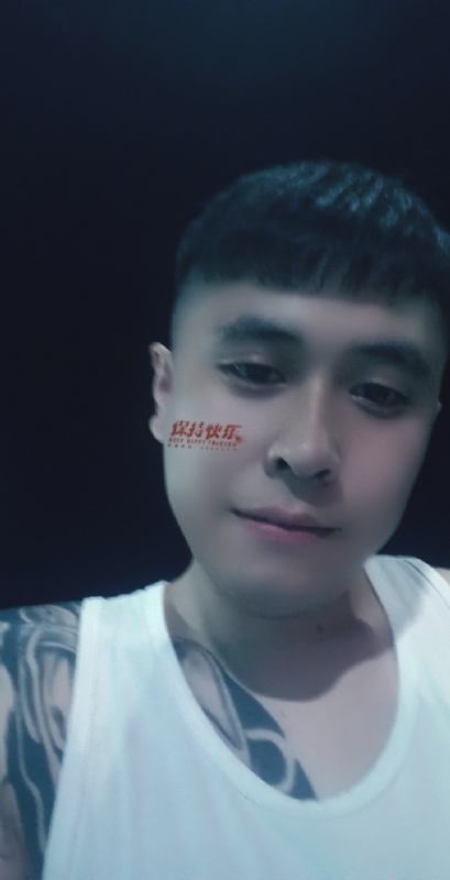 愚忠的第一张照片--孝感相亲服务中心