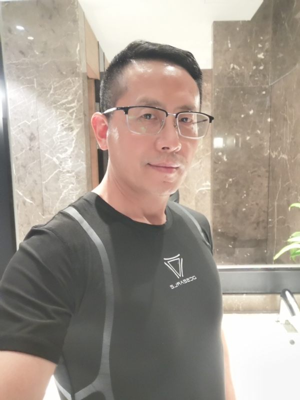 燕青的第一张照片--孝感相亲服务中心