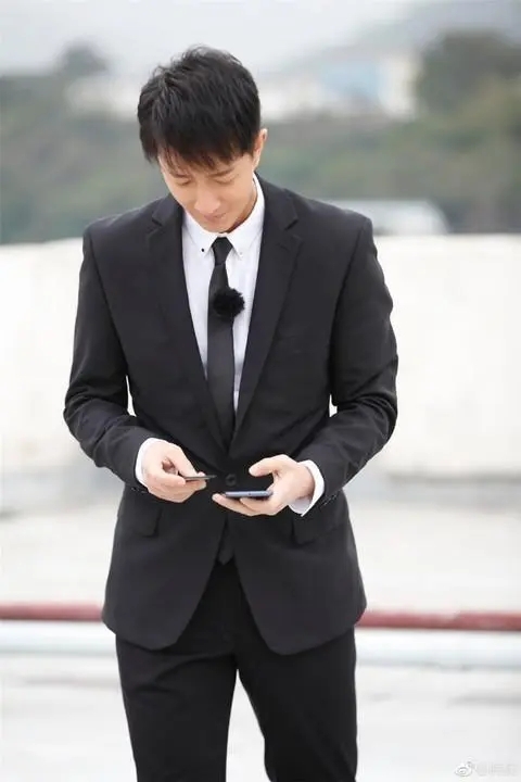 小王子的第一张照片--孝感相亲服务中心