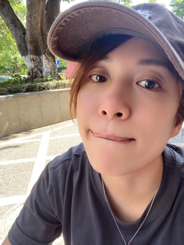 Sarah的第一张照片--孝感相亲服务中心