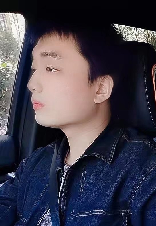 凉锦年的第一张照片--孝感相亲服务中心