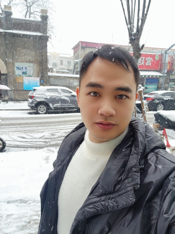 寻找合适伴侣的第一张照片--孝感相亲服务中心