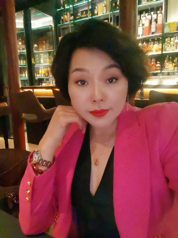 feng的第一张照片--孝感相亲服务中心