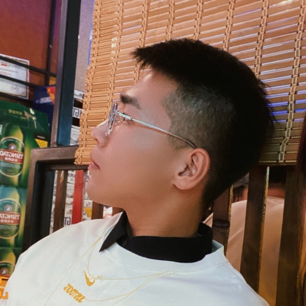 yang的第一张照片--孝感相亲服务中心