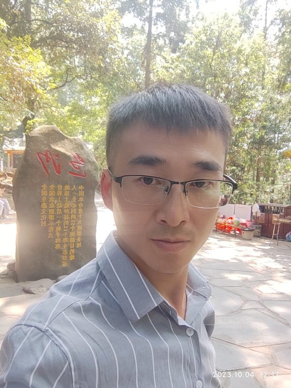 未来可期的第一张照片--孝感相亲服务中心