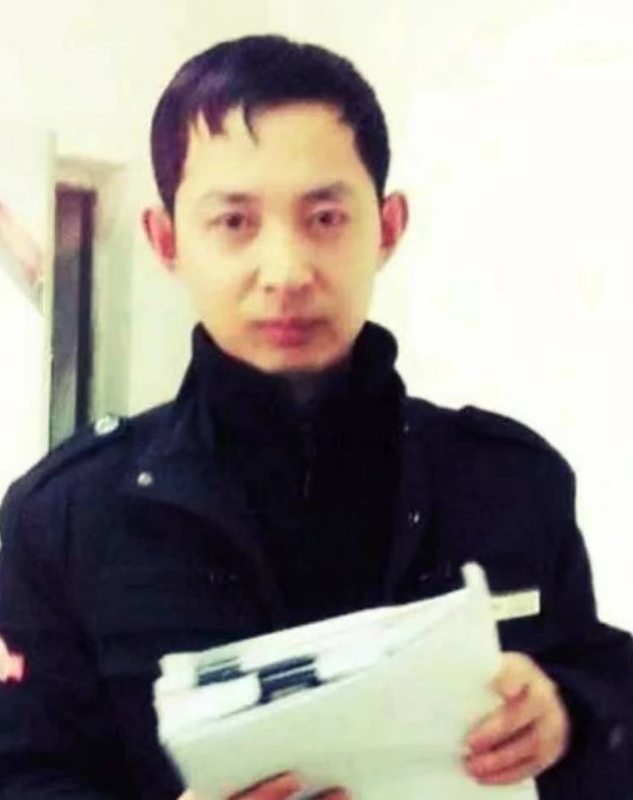 风雨中有你的第一张照片--孝感相亲服务中心