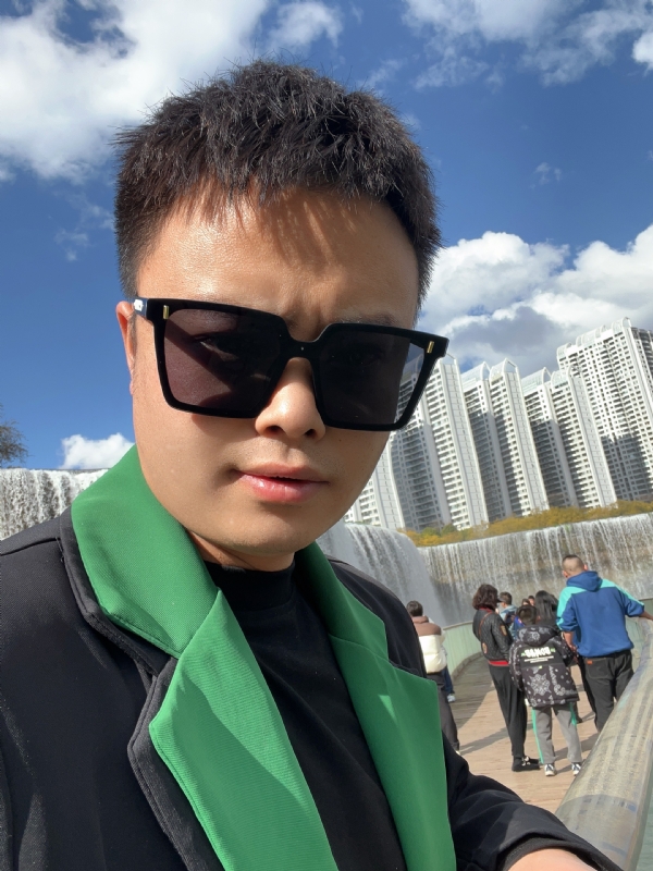 子阳的第一张照片--孝感相亲服务中心