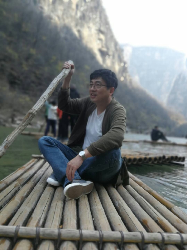 风被吹走了的第一张照片--孝感相亲服务中心