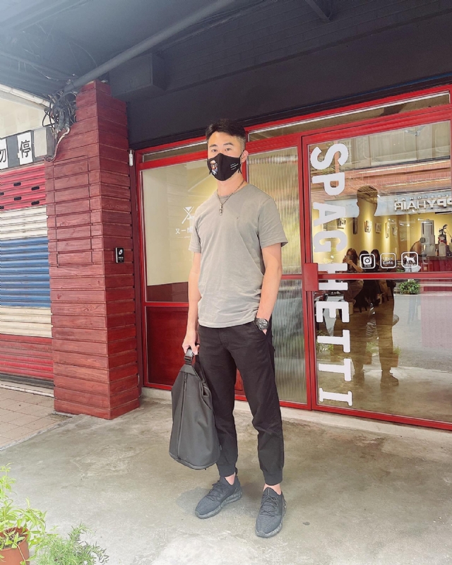 酒商安迪的第二张照片--孝感相亲服务中心