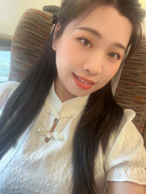 Lin的第三张照片--孝感相亲服务中心