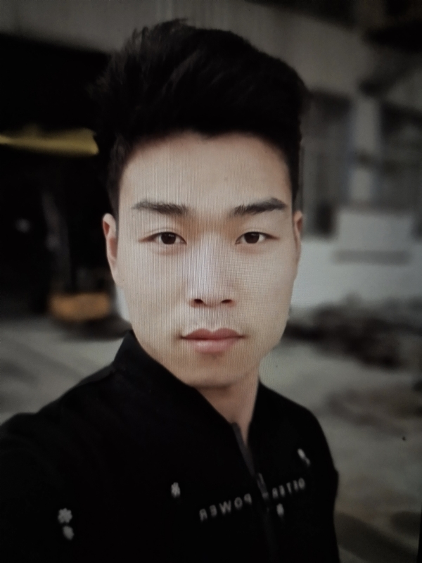 小风的第一张照片--孝感相亲服务中心
