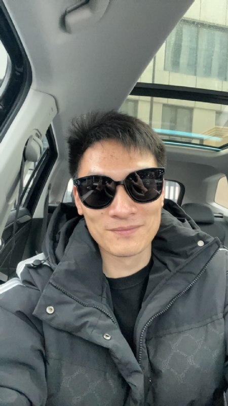 男孩的第一张照片--孝感相亲服务中心