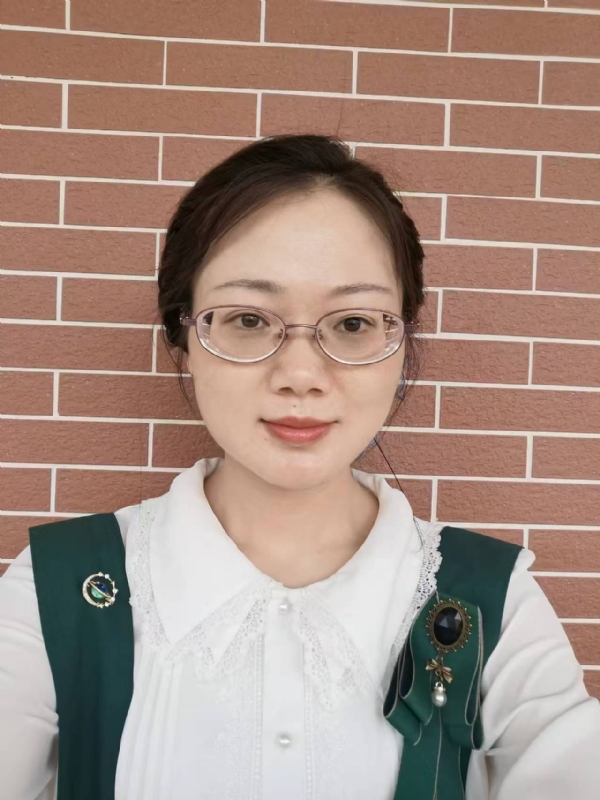 Lily的第一张照片--孝感相亲服务中心