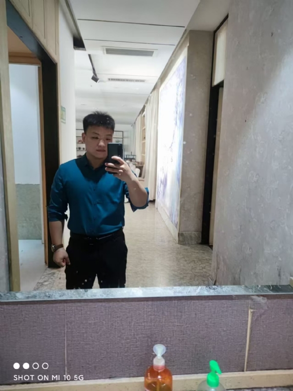 JCY的第二张照片--孝感相亲服务中心