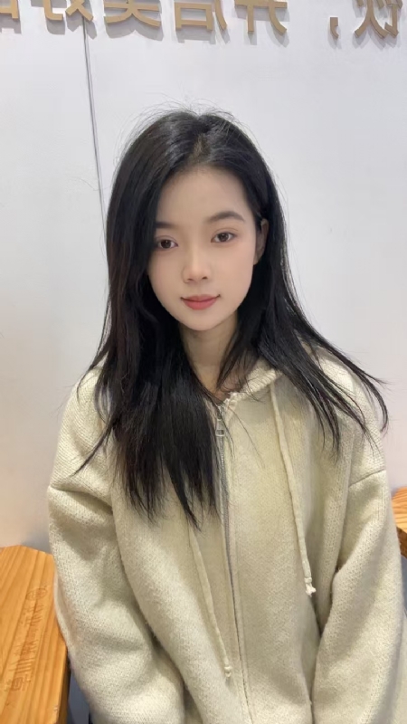 草莓奶昔的第一张照片--孝感相亲服务中心