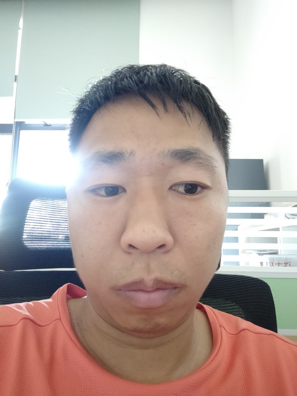 龚先生的第一张照片--孝感相亲服务中心