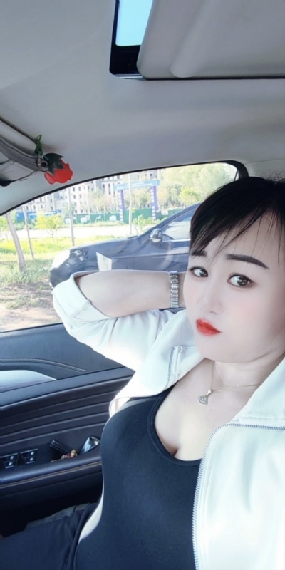 王芳燕的第四张照片--孝感相亲服务中心