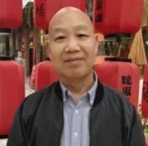 教师作家诗人的第一张照片--孝感相亲服务中心