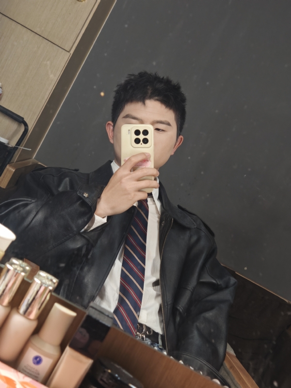 郝天翔的第一张照片--孝感相亲服务中心