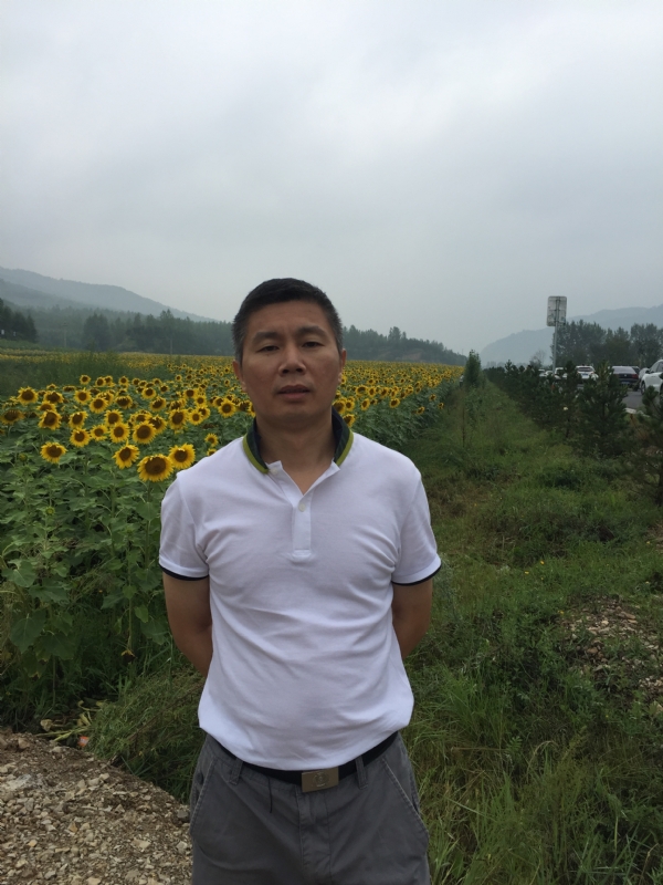 爱拼才会赢的大叔的第二张照片--孝感相亲服务中心