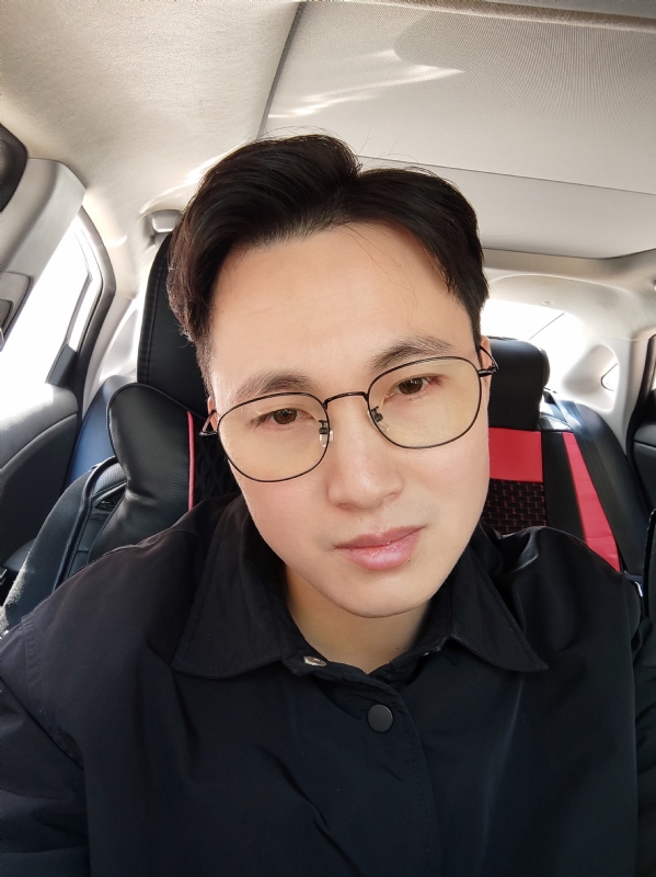 沉默先绅的第一张照片--孝感相亲服务中心