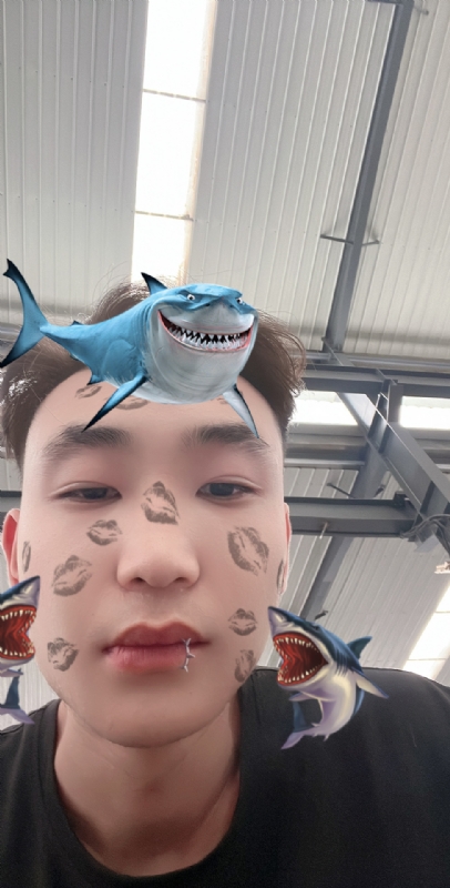 孤独的人的第一张照片--孝感相亲服务中心