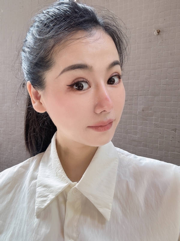 金莉的第二张照片--孝感相亲服务中心
