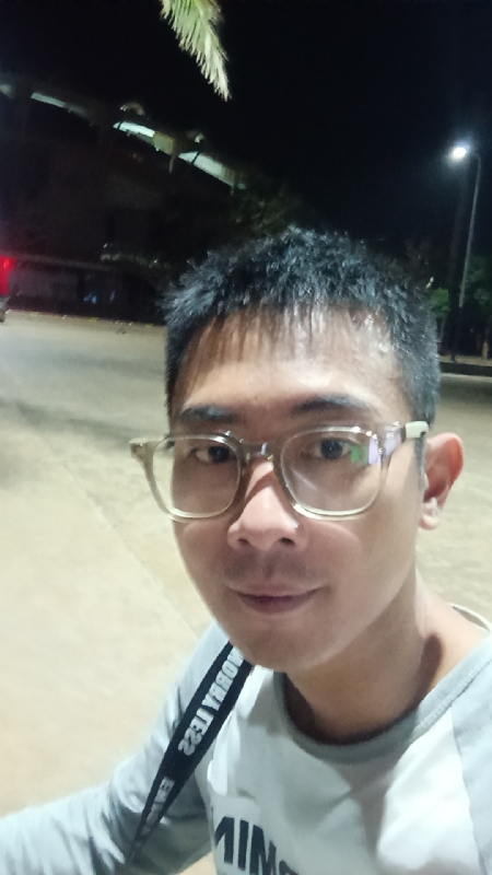 龙龙的第一张照片--孝感相亲服务中心