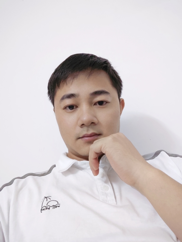 啊良的第二张照片--孝感相亲服务中心