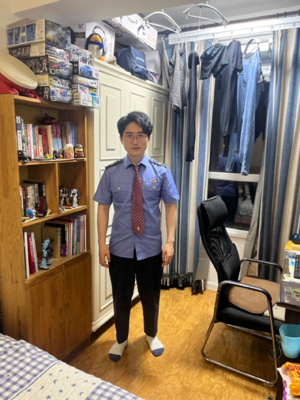 dym的第二张照片--孝感相亲服务中心