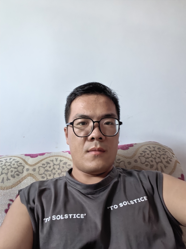 卫TF的第三张照片--孝感相亲服务中心