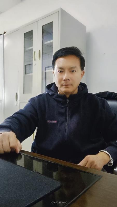 枫叶的第一张照片--孝感相亲服务中心