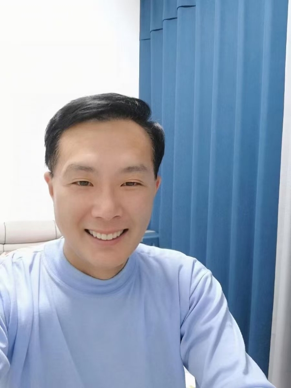 枫叶的第三张照片--孝感相亲服务中心