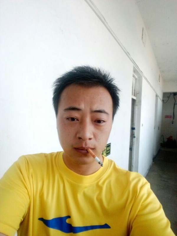 云淡风轻的第二张照片--孝感相亲服务中心