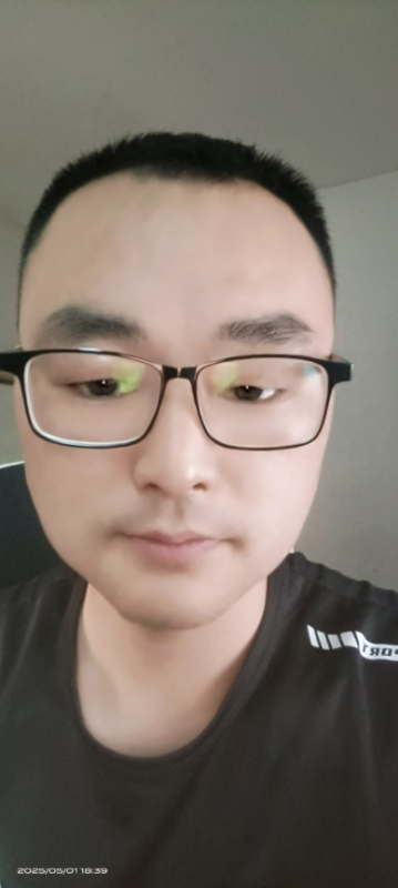 潮湿的心的第二张照片--孝感相亲服务中心