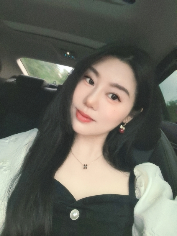 潇潇暮雨的第一张照片--孝感相亲服务中心