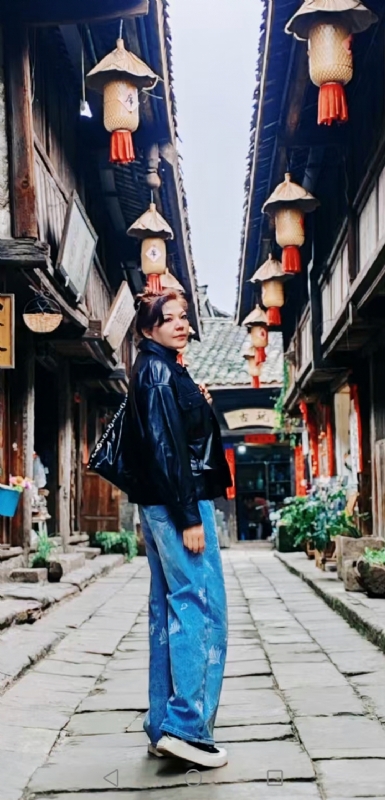 宛霞的第五张照片--孝感相亲服务中心