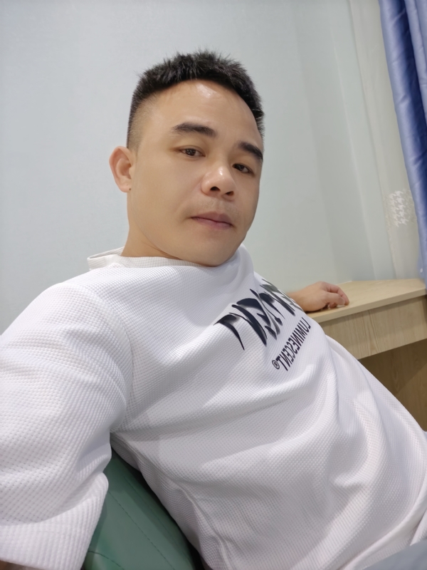 下一站的我的第二张照片--孝感相亲服务中心