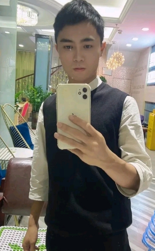 小叶的第一张照片--孝感相亲服务中心